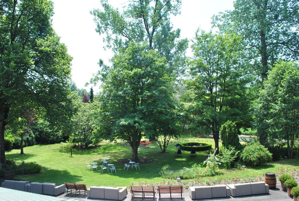 La Roseraie. Gaume-Ardenne-Lacuisine Sur Semois. Hotel Florenville Buitenkant foto